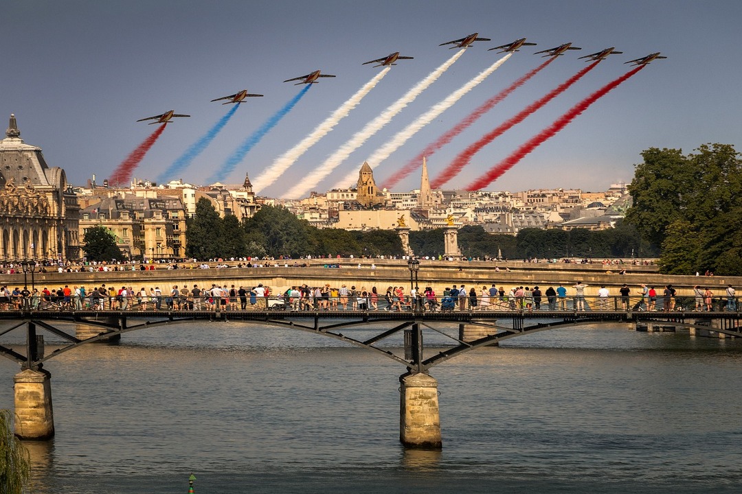 لماذا يحتفل الفرنسيون بـ14 تموز من كل عام؟ وما هو هذا اليوم؟