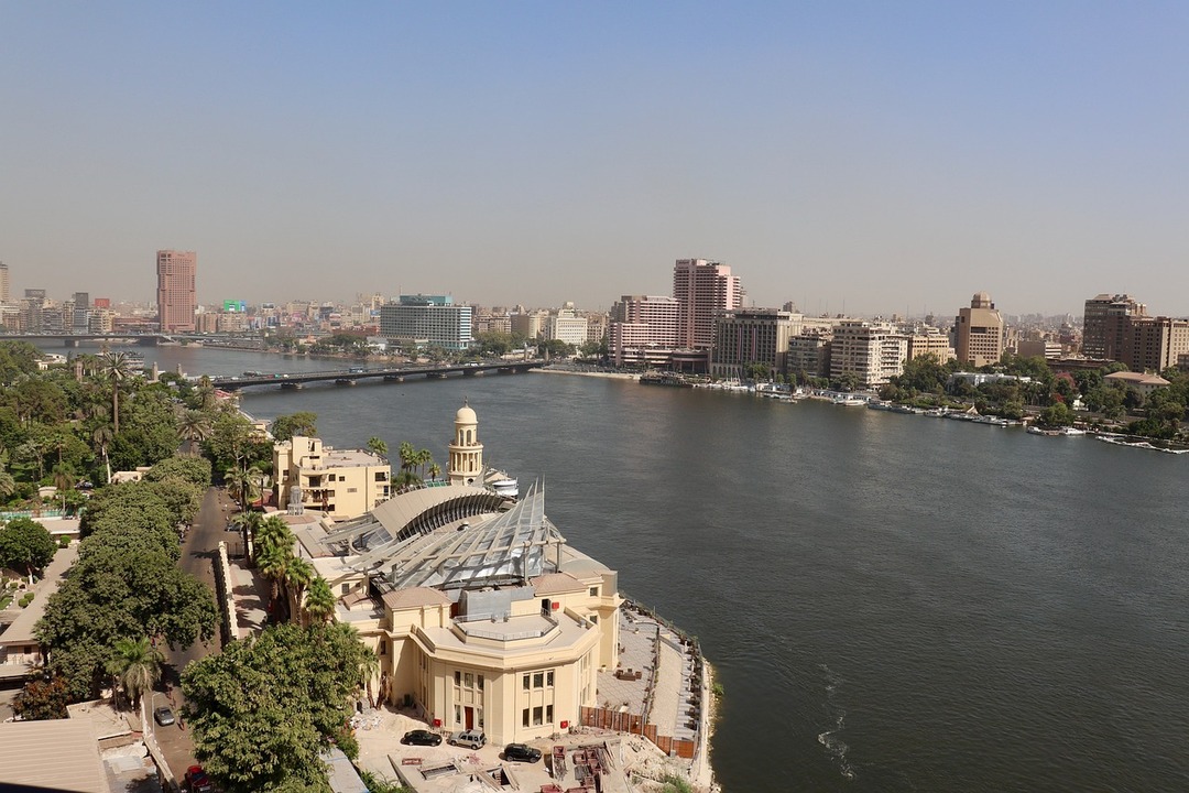 مصر: فترة محدودة لتسوية أوضاع المقيمين غير الشرعيين