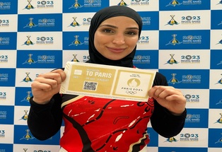 تينا رحيمي ملاكمة مهاجرة ...أول امرأة مسلمة محجة تمثل استراليا في المحافل الدولية
